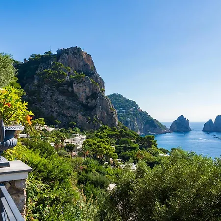 Danima * Capri