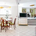 Villa Danima