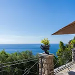 Danima Capri