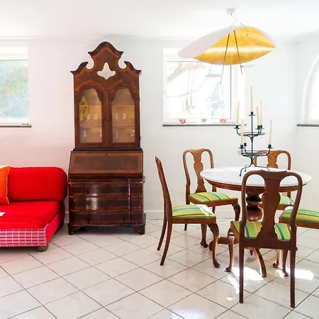 Danima Вилла Капри